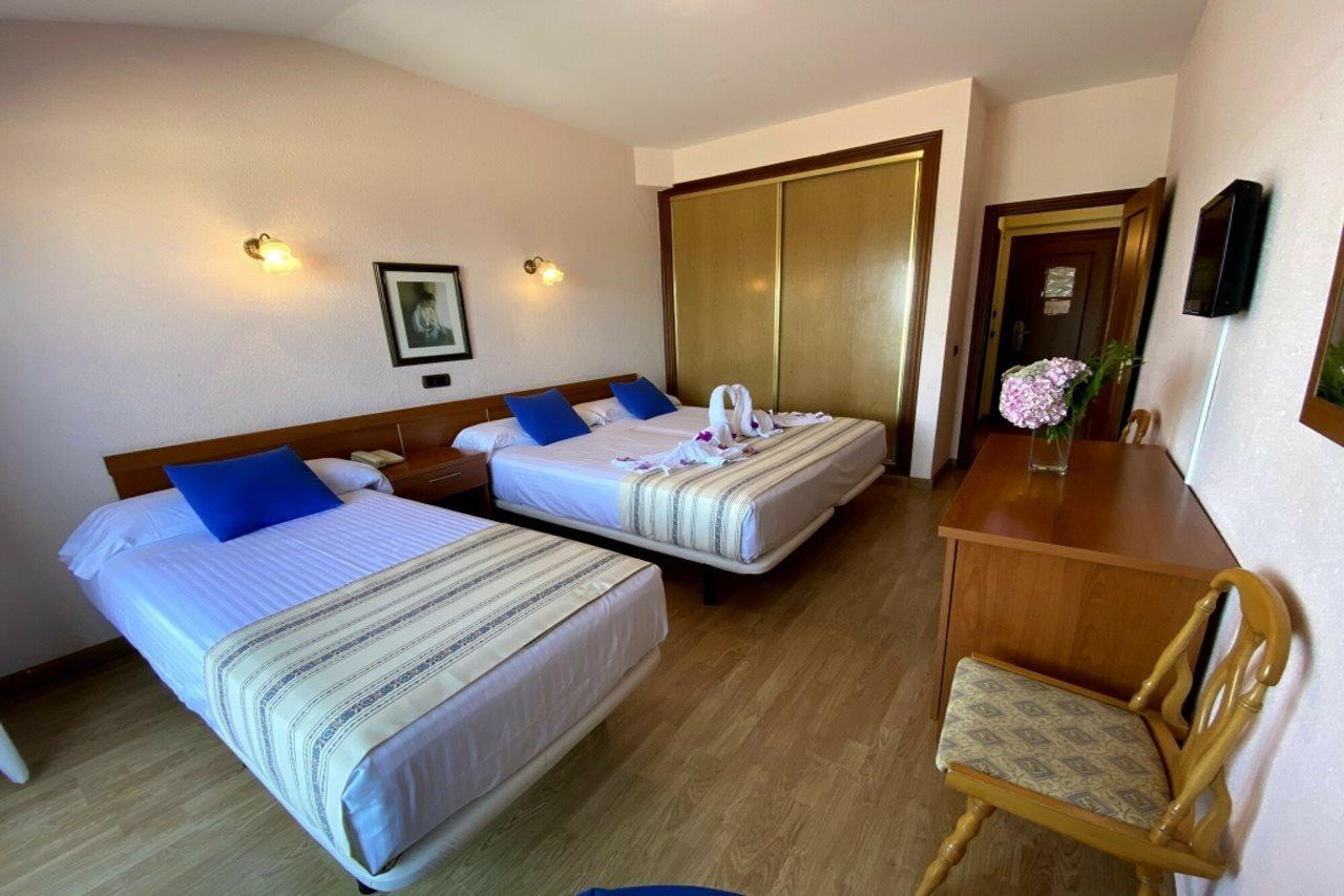 Hotel Alfar Isla Plana Esterno foto