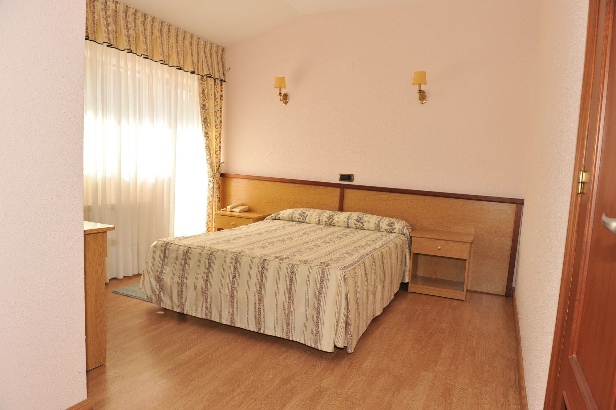 Hotel Alfar Isla Plana Esterno foto